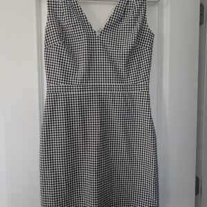 J Crew Cotton Size 8 V Neck Dress